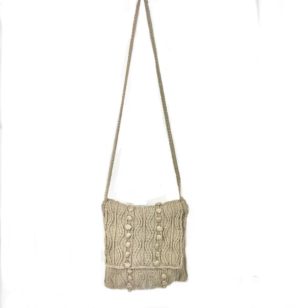 Frankie & Johnnie crochet cable knit crossbody bag beige hobo top zip front flap